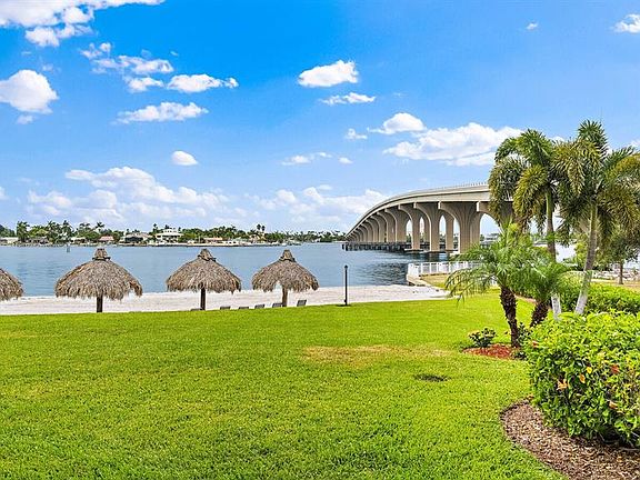 3rd image of 5701 Bahia Del Mar Cir APT 107