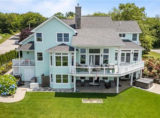 121 Seaside Dr, Jamestown, RI 02835