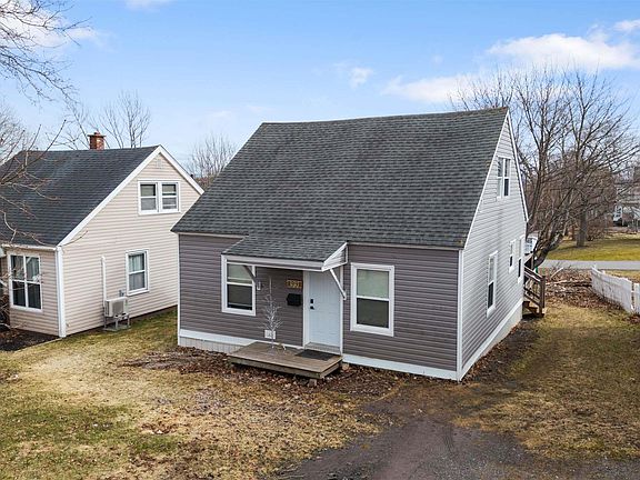 2nd image of 99 Poplar St