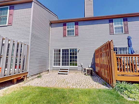 3rd image of 2059 Coleman Dr