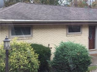 516 Pointview Rd, Pittsburgh, PA 15227