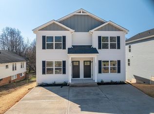 711 7th Ave SE #711, Hickory, NC 28602