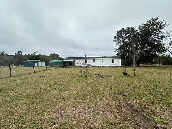 4th image of 5236 E Highway 122