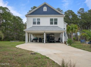 217 Alderman Landing Rd, Holly Ridge, NC 28445