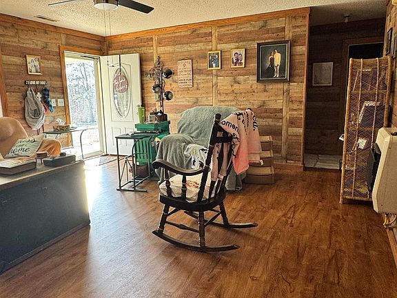 4th image of 65 Madden Rd