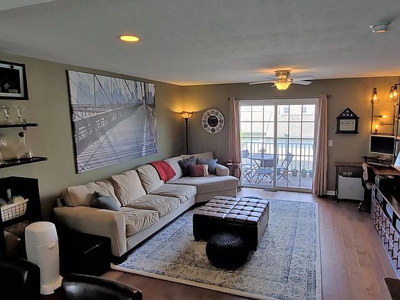 2nd image of 5574 Bow Falls Blvd