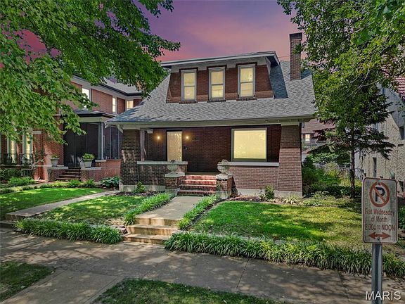 2nd image of 4041 Magnolia Ave