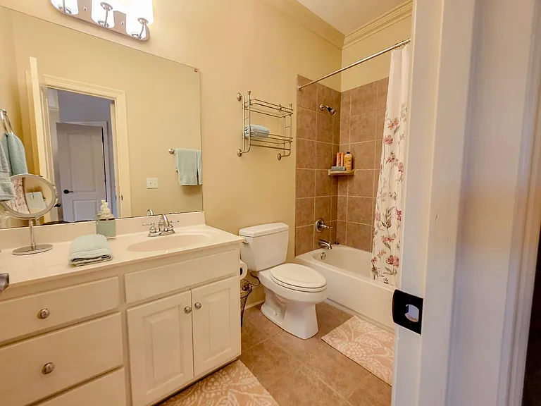 Private bathroom for 3rd bedroom upstairs