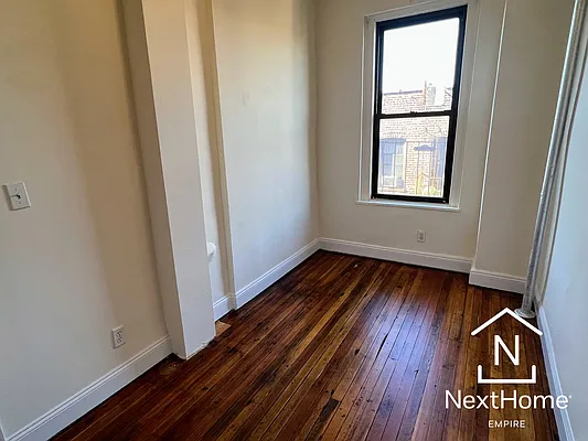 Rented by NextHome Empire | media 15