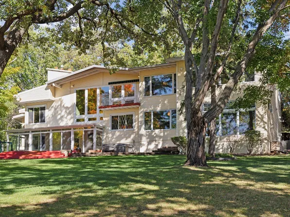 2850 Cavell Ave S, Saint Louis Park, MN 55426