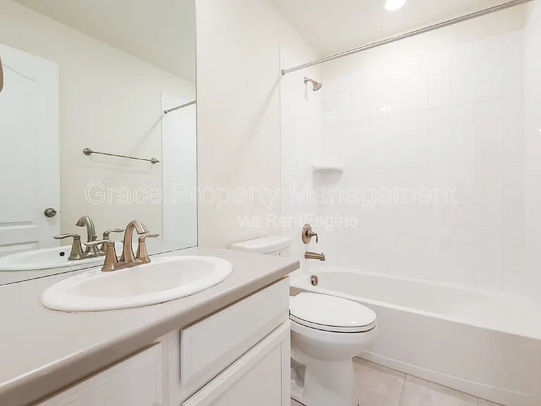 17626 Olive St — Photo 10