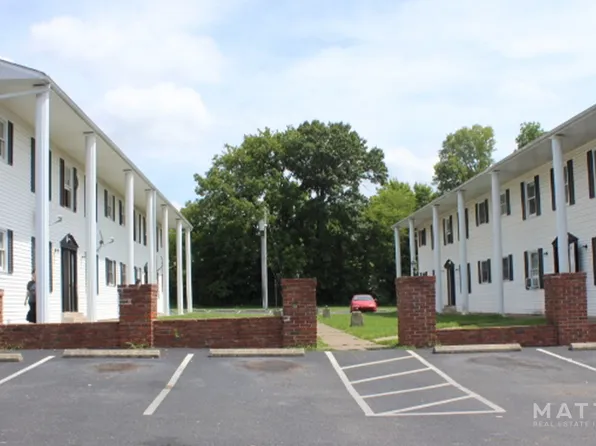 2038 Rock Creek Dr, Bowling Green, KY 42101