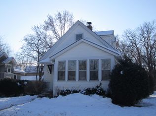358 Robie St W, Saint Paul, MN 55107