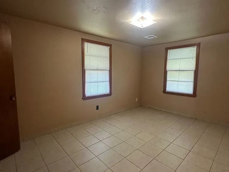 16881 Beau Kay Dr — Photo 30