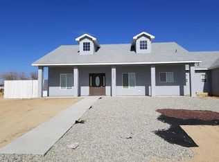 10237 Evelyn Ave, California City, CA