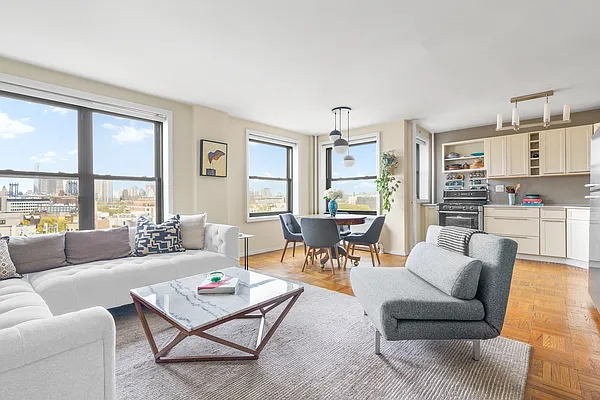 Sold by Compass | media 1
