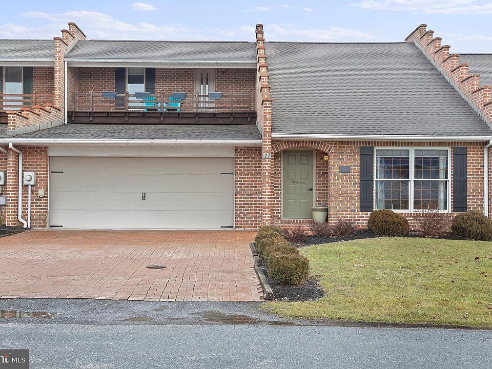1st image of 77 Brookmeadow Ln