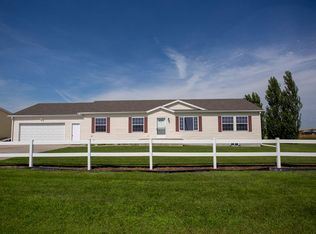 2740 E 23rd St, Columbus, NE 68601