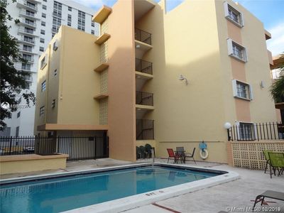 237 SW 13th St APT 404, Miami, FL, 33130