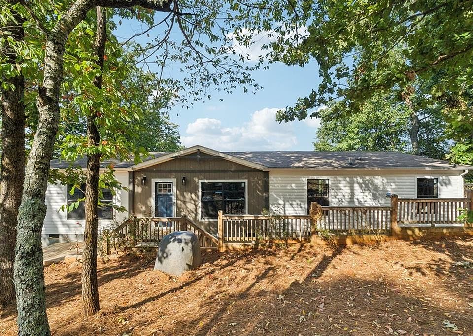 1st image of 595 Mountain Oak Trl