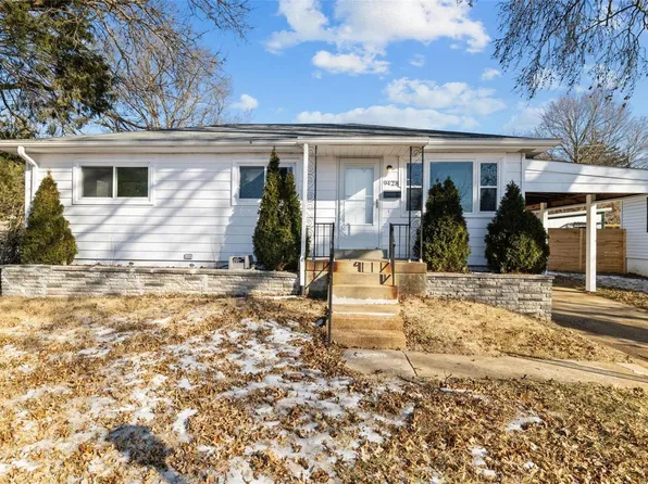 9428 Tiber Dr, Saint Louis, MO 63123