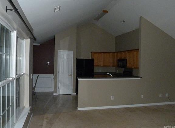 5th image of 1444 Deer Forest Dr