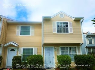 8452 J R Manor Dr, Tampa, FL 33634