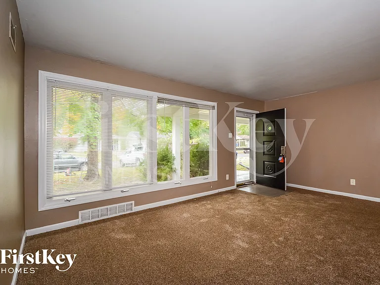 15 Linkous Dr — Photo 4