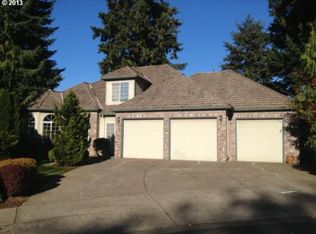 10145 SW Luster Ct, Tualatin, OR 97062