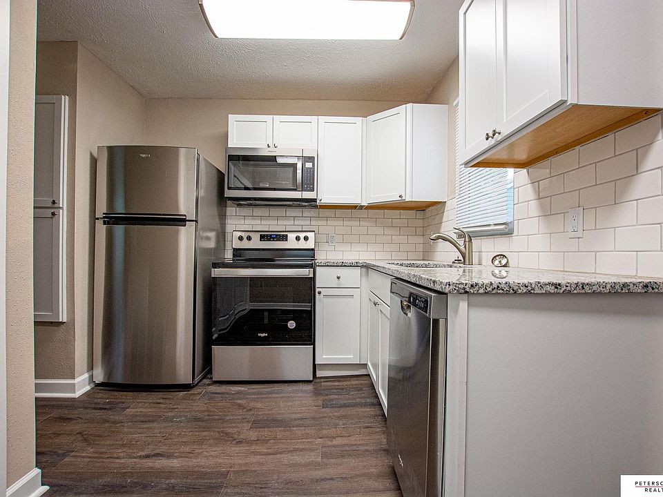 1st image of 5005 S 42nd St