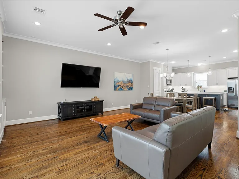 2604 Bevis St #D — Photo 19