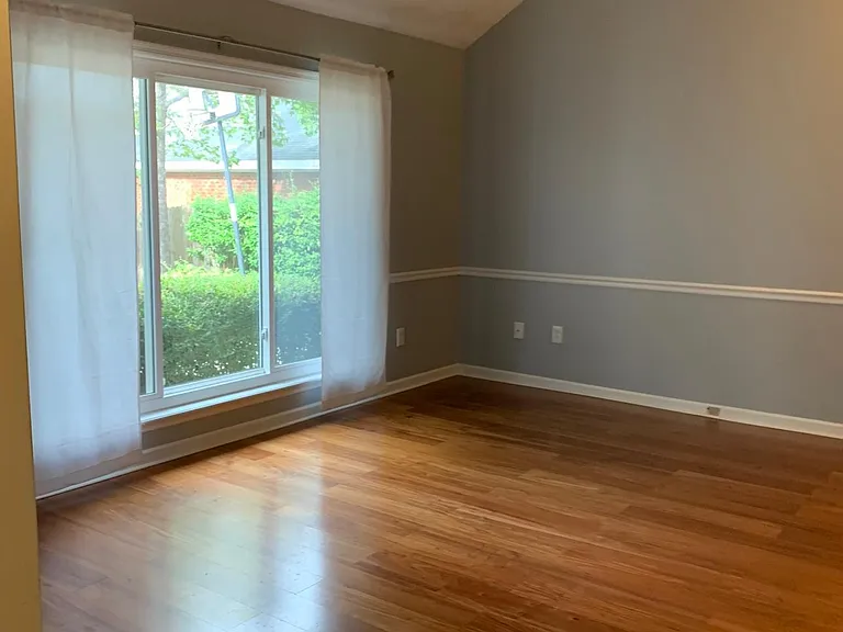 670 Tara Ln — Photo 11