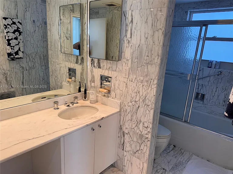200 Ocean Lane Dr #909 — Photo 13