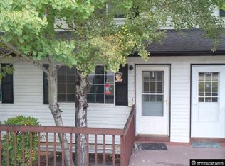 756 Sioux Dr, Evanston, WY 82930