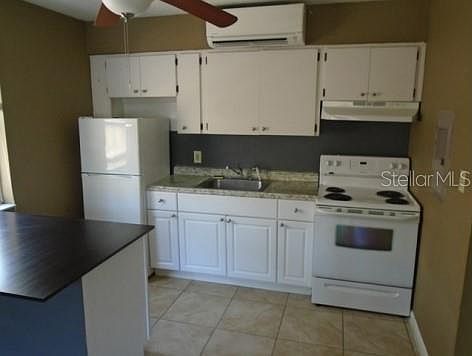 3rd image of 655 7th Ave N APT 3