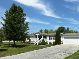 2397 K Parker Rd, Bradyville, TN 37026