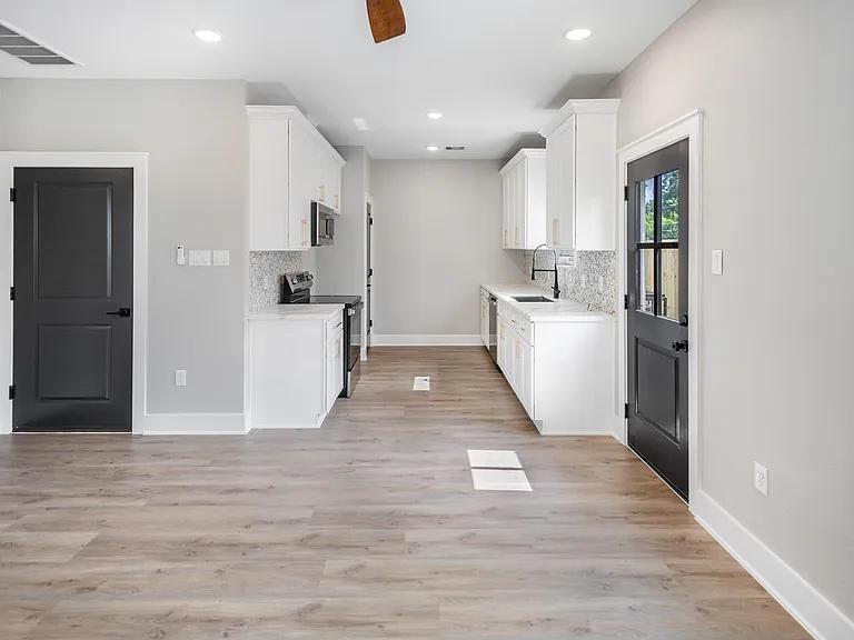 5036 Mallow St #A — Photo 13
