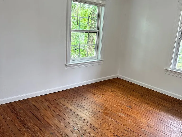 101 Griffin Ave — Photo 9