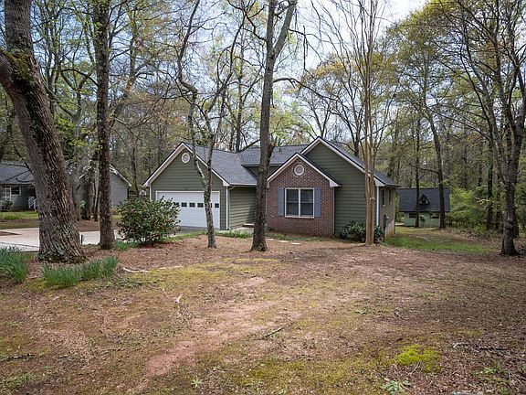 3rd image of 356 Oak Meadows Dr