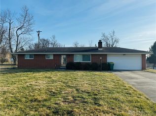 3967 Fieldcrest Dr, Dayton, OH 45431