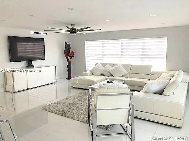 3900 Galt Ocean Dr #111 — Photo 8
