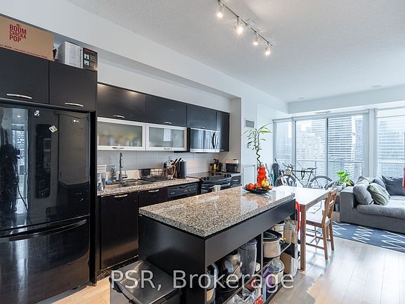 3rd image of 126 Simcoe St #1803