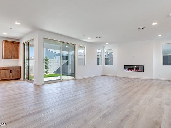5th image of 9241 Gorman St