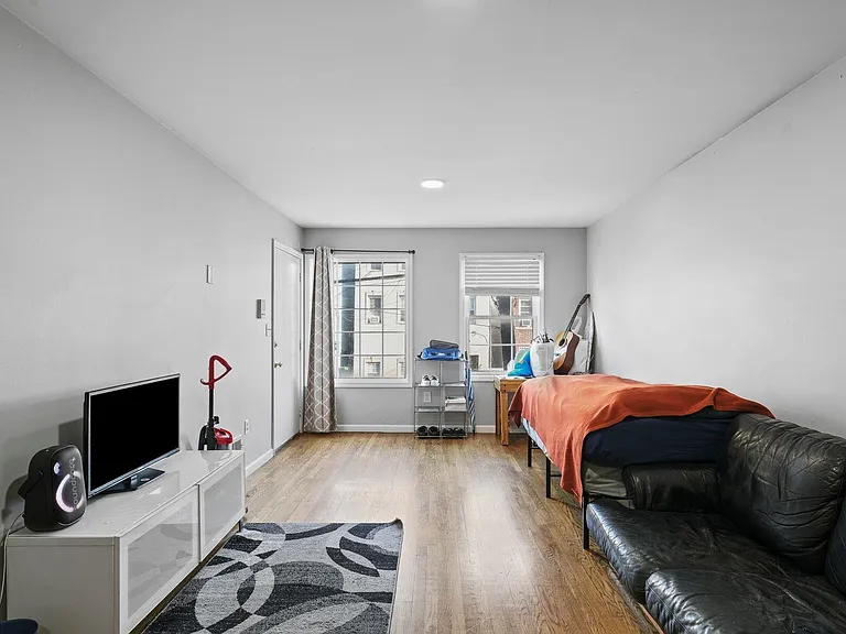347 Palisade Ave #1 — Photo 11