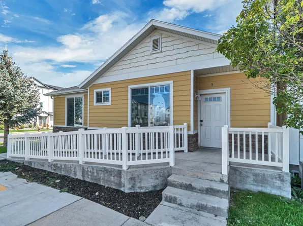 1843 E Cosmos Dr Unit D5, Eagle Mountain, UT 84005