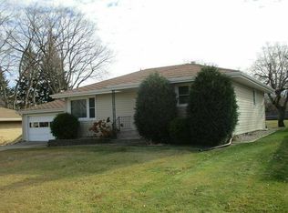 1109 Fairview Pl, Bismarck, ND 58501