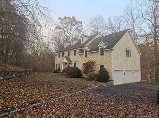 123 Rising Ridge Rd, Ridgefield, CT 06877