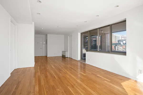 Rented by Douglas Elliman | media 15