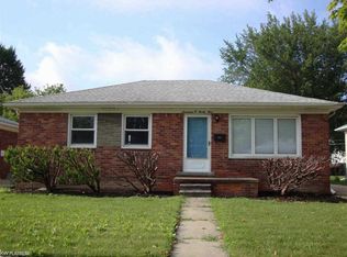17024 Bell Ave, Eastpointe, MI 48021