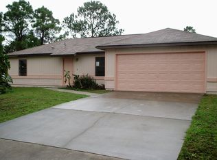 1387 Hazel St NW, Palm Bay, FL 32907